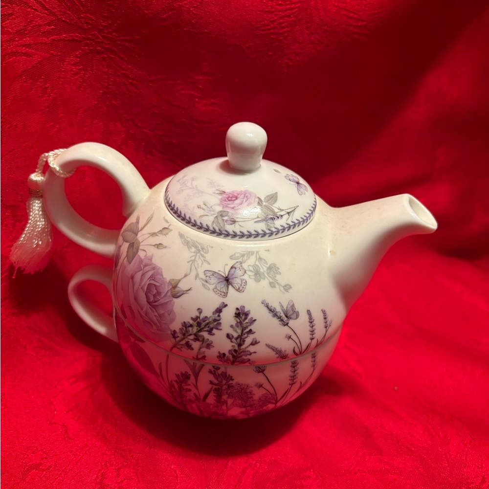 "Summer River" BV Porcelain Floral Teapot